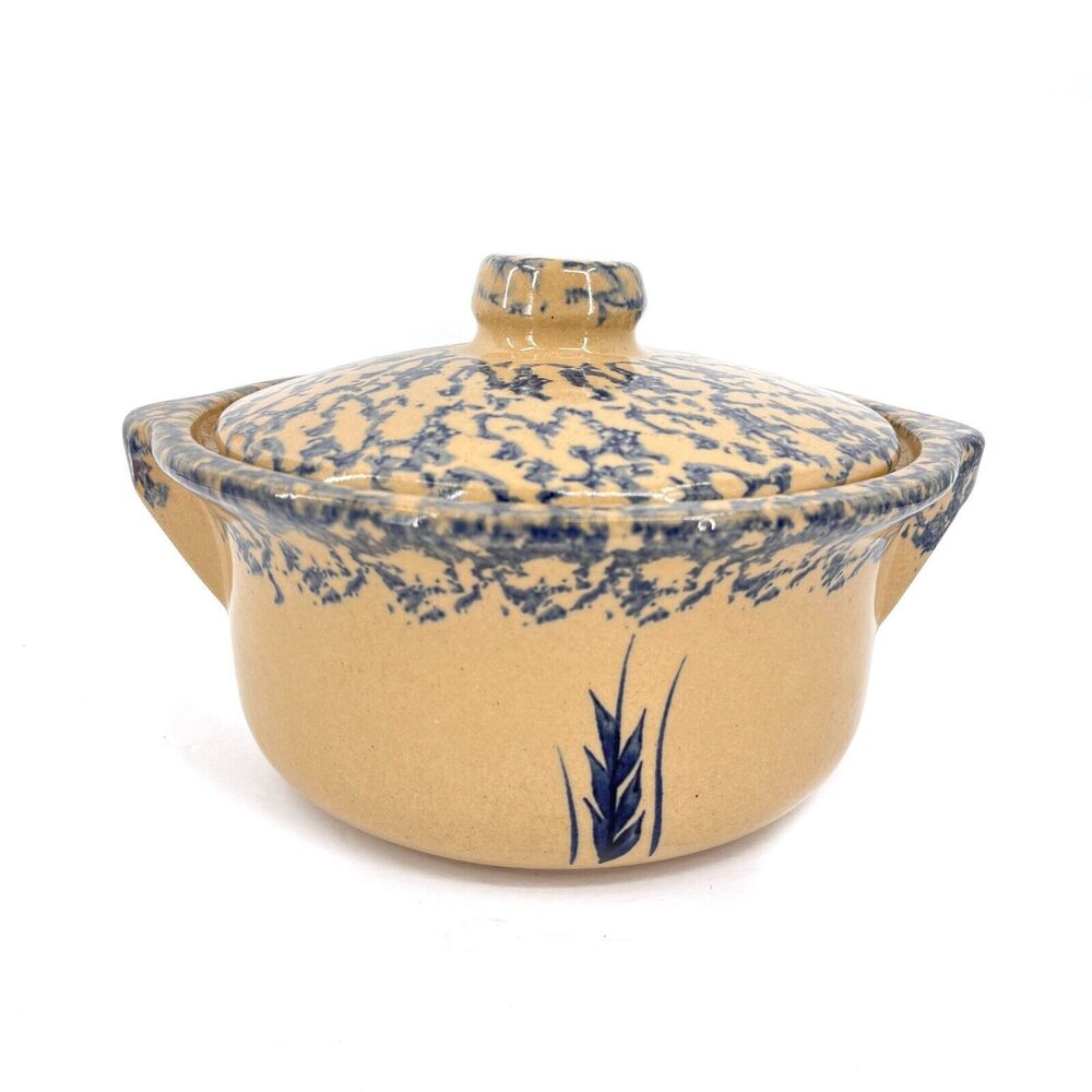 Robinson Ransbottom Roseville Blue Sponge Wheat Bean Pot Casserole Dish Vintage